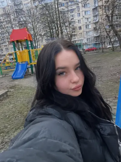 Марина, 27